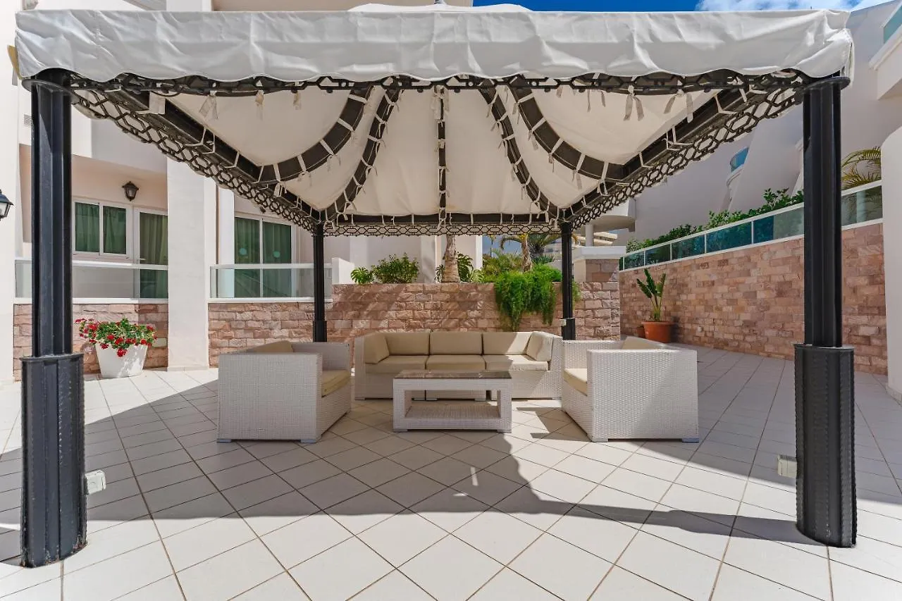 אדחה Flamingo Suites Boutique Hotel