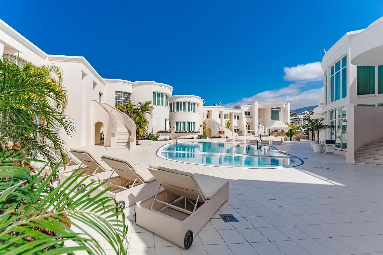 אדחה Flamingo Suites Boutique Hotel