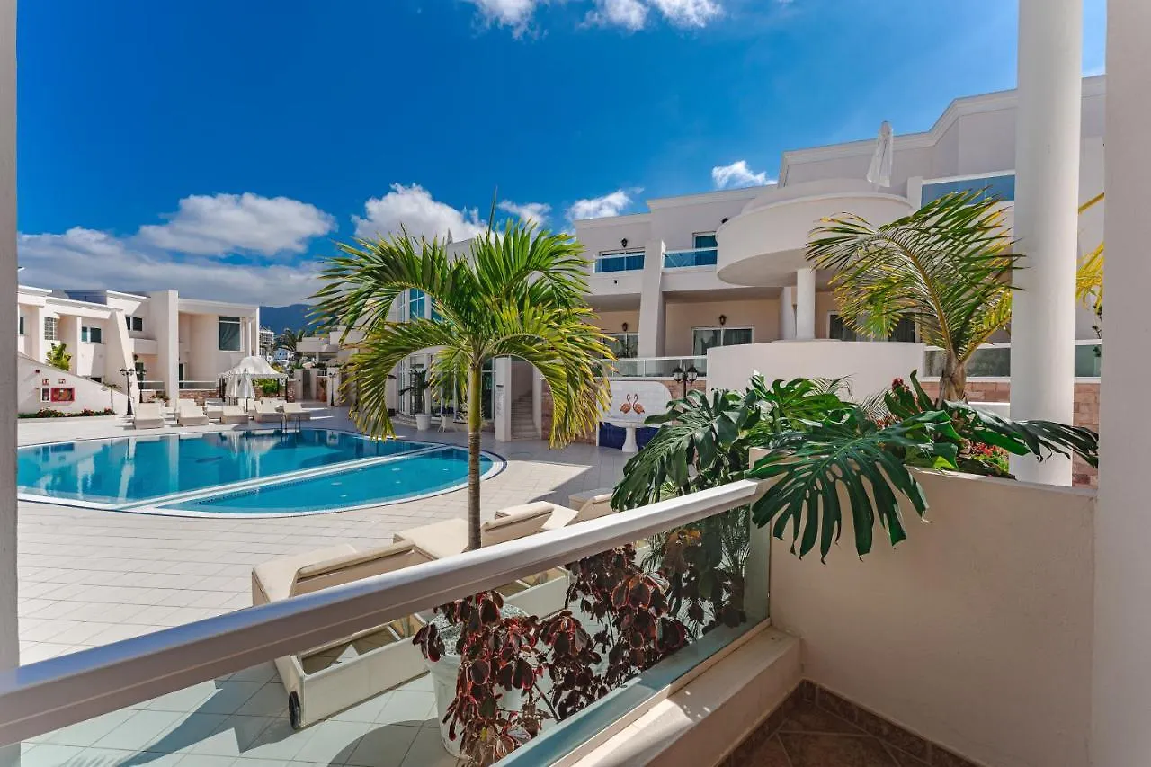 אדחה Flamingo Suites Boutique Hotel