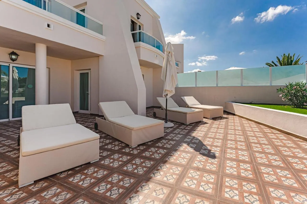 אדחה Flamingo Suites Boutique Hotel 4*,  ספרד