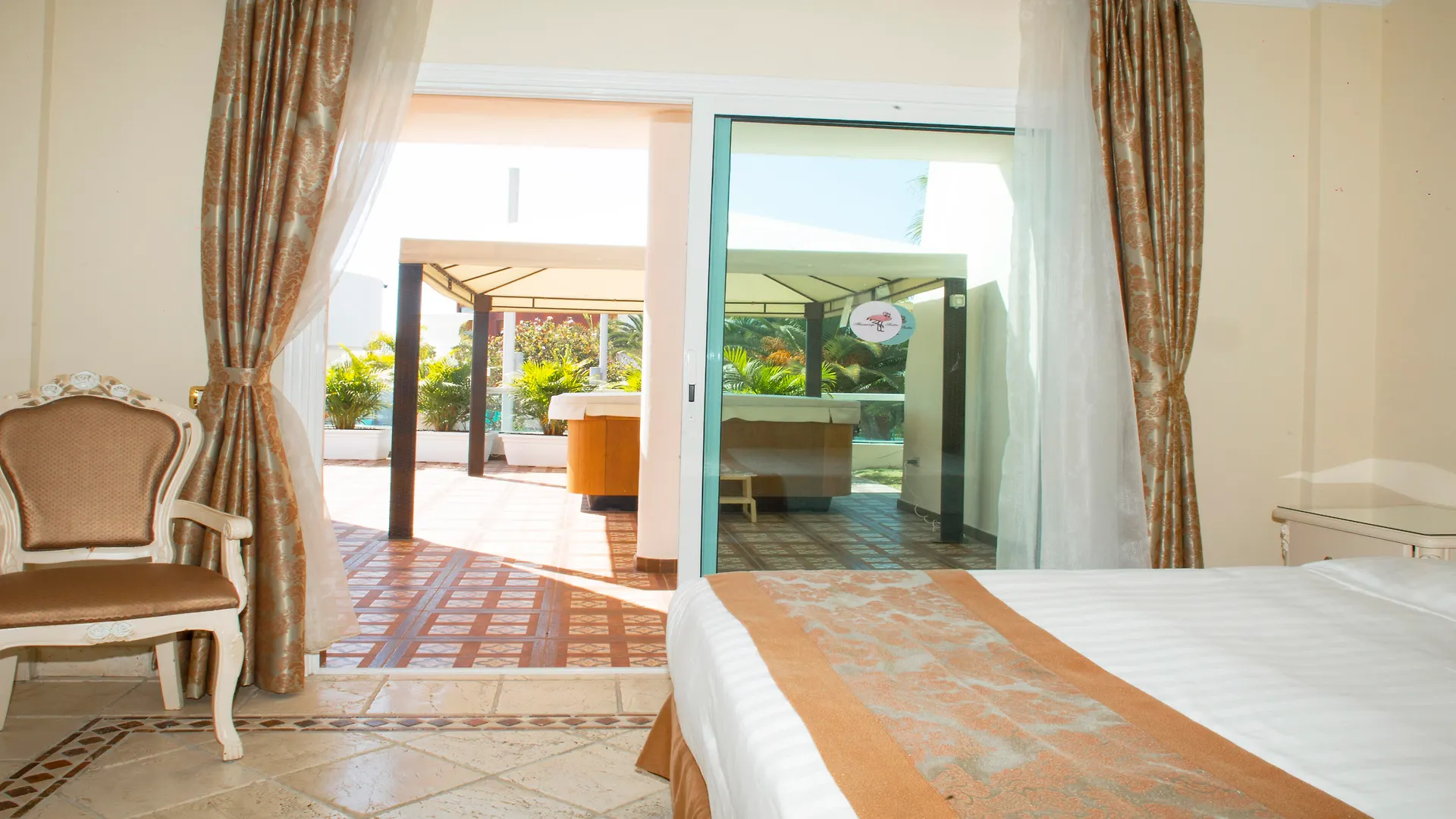 ****  אדחה Flamingo Suites Boutique Hotel ספרד