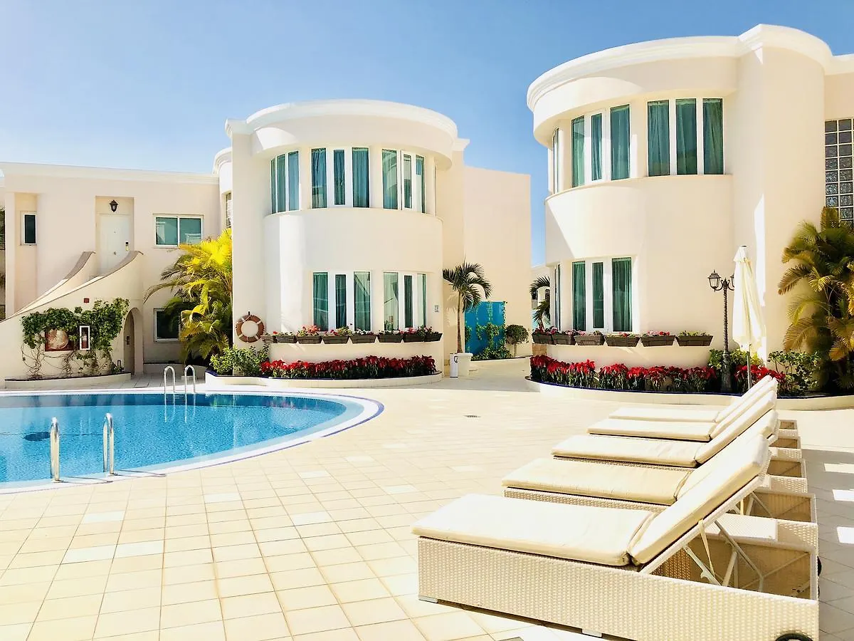 אדחה Flamingo Suites Boutique Hotel